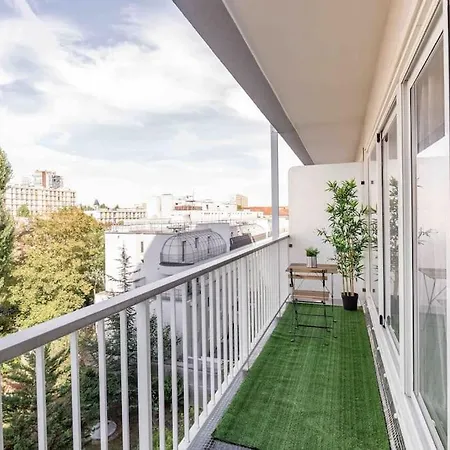 Avec Parking Et Terrasse Metro 7 Et Paris Apartment Villejuif